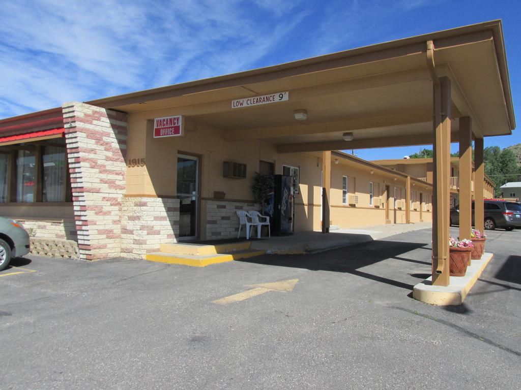 Motel 7 Rawlins Exterior photo